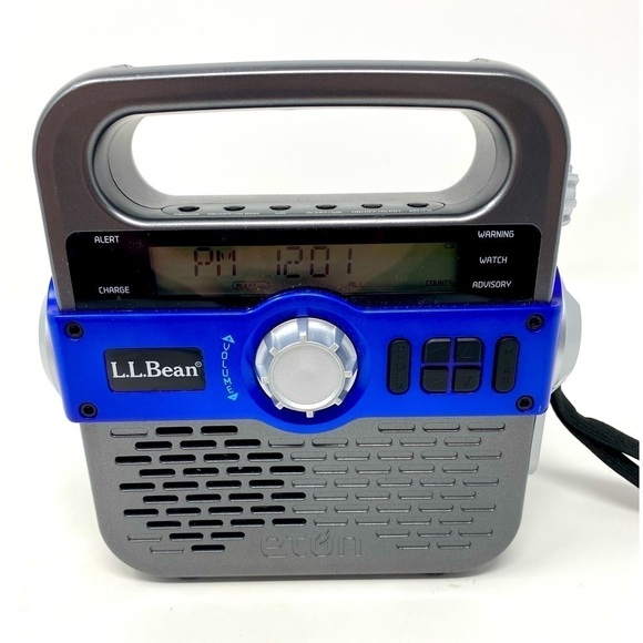 LL Bean ETON Radio Blue Power Crank SolarlinkFR370 - Picture 1 of 6